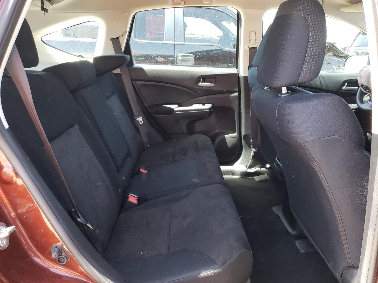 Photo 6 from auction – 2015 HONDA CR-V LX with VIN 2HKRM3H36FH526527