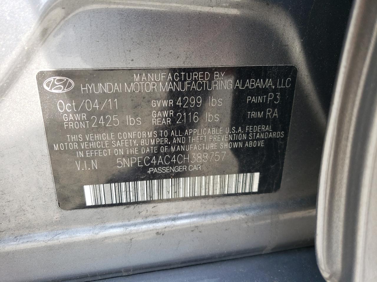 Photo 10 from auction – 2012 HYUNDAI SONATA SE with VIN 5NPEC4AC4CH388757