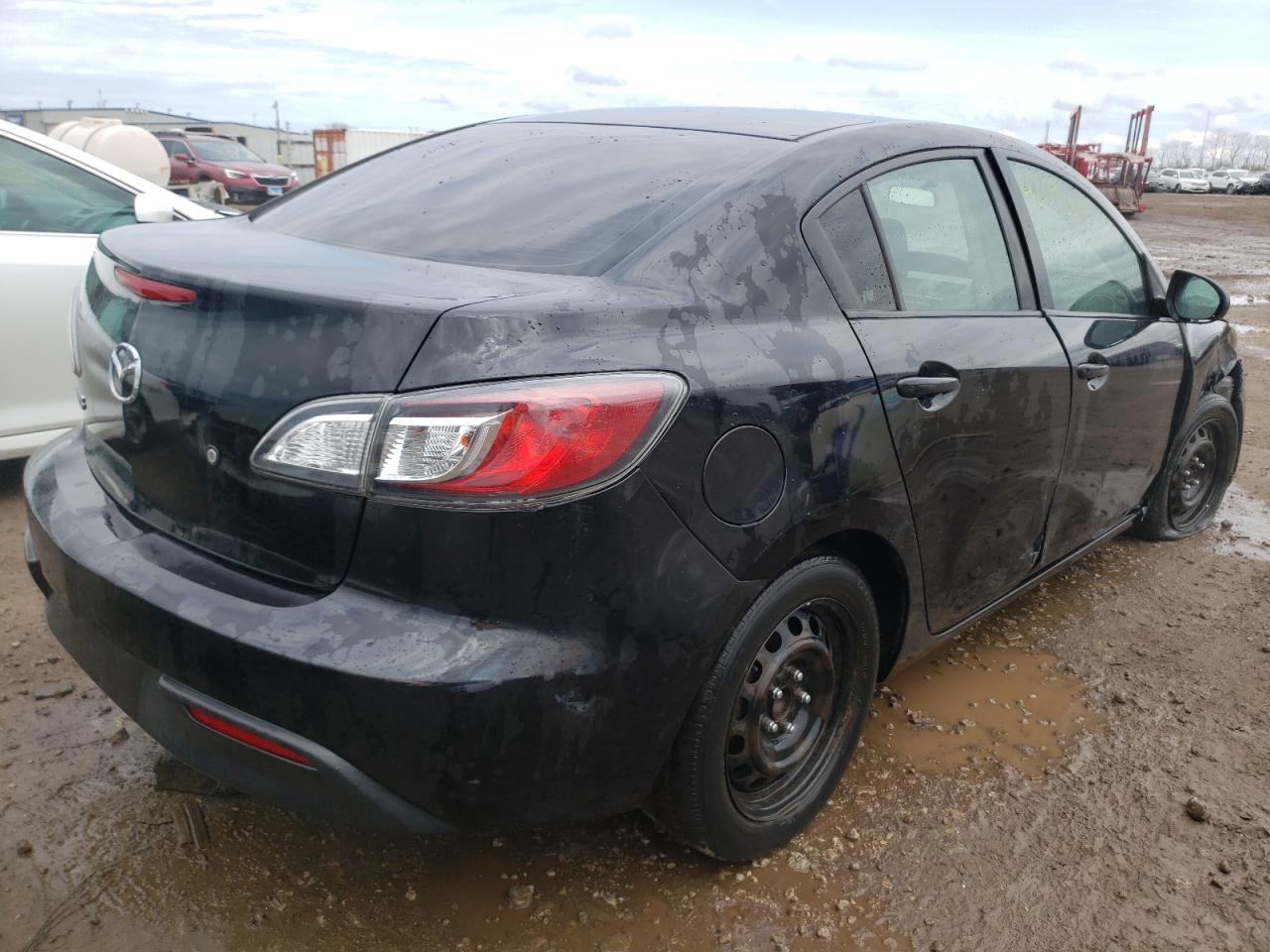 Photo 4 from auction – 2011 MAZDA 3 I with VIN JM1BL1UF7B1901951