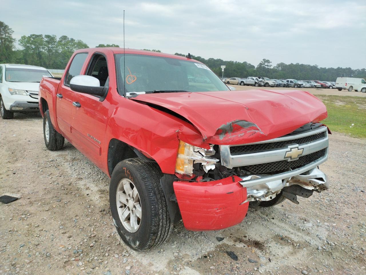 CHEVROLET SILVERADO 2010 with VIN 3GCRCSE08AG264065 - Photo from auction