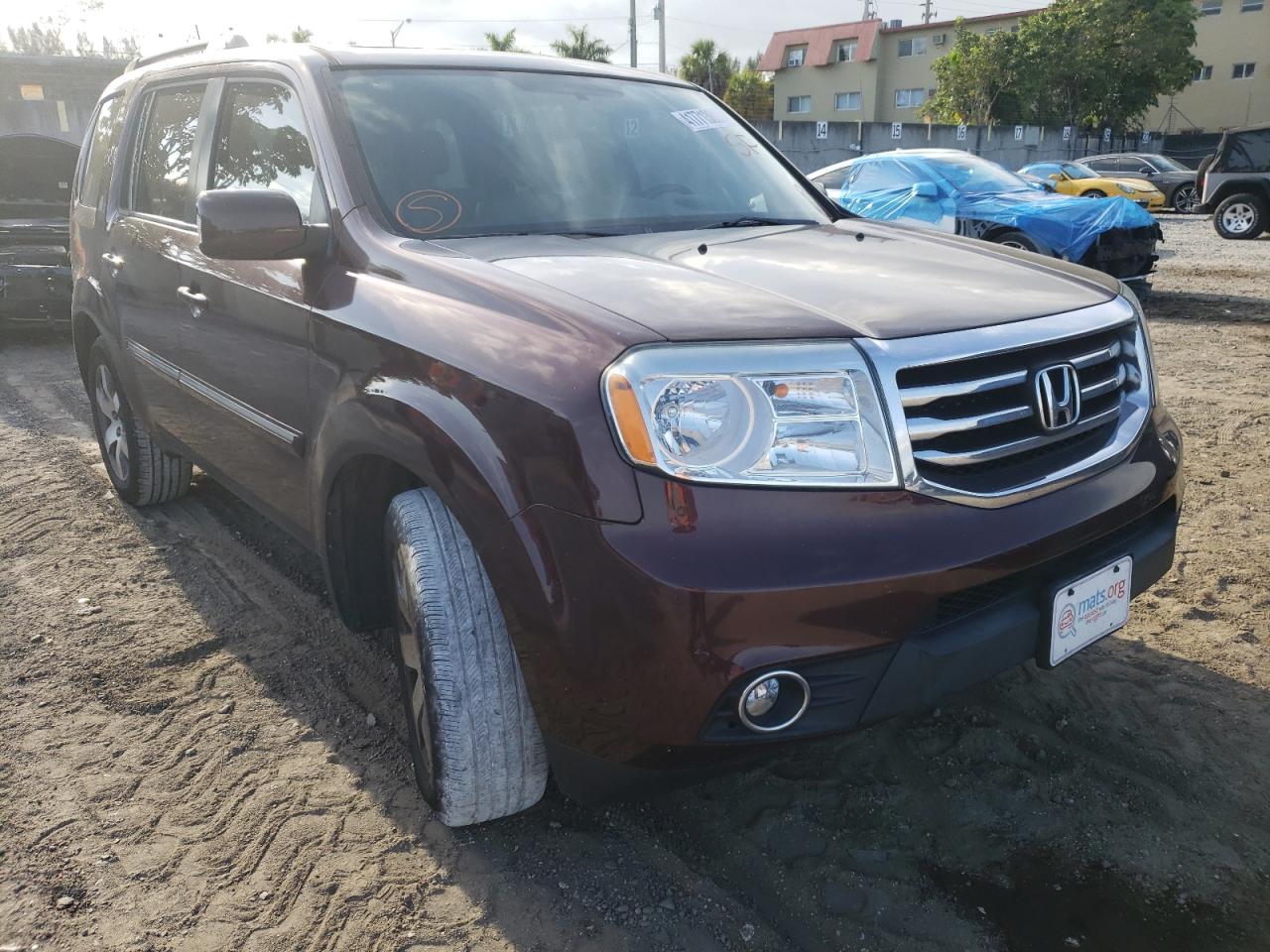 Photo 1 from auction – 2013 HONDA PILOT TOUR with VIN 5FNYF3H96DB018077
