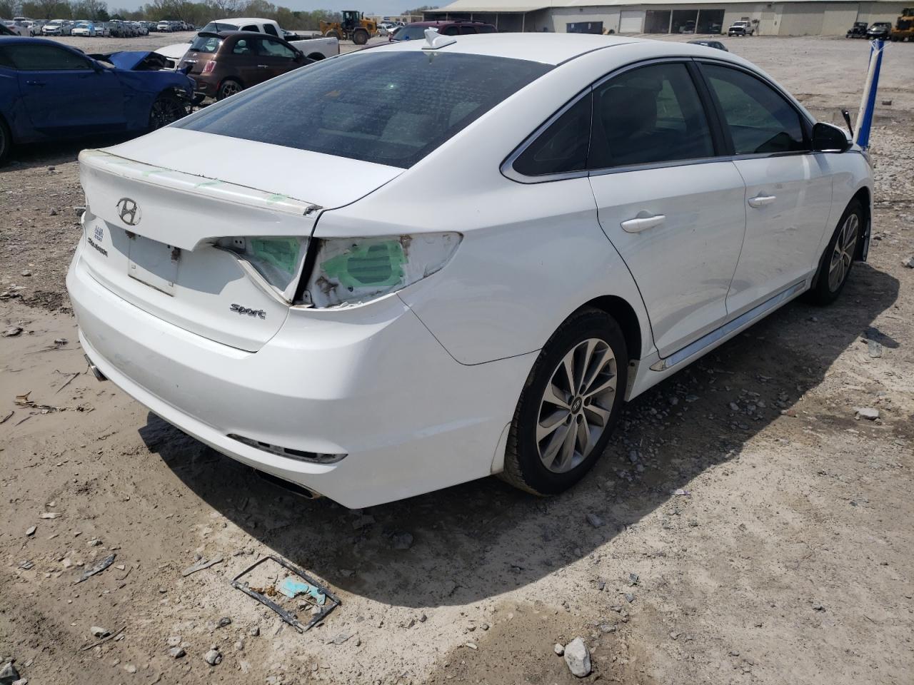 Photo 4 from auction – 2016 HYUNDAI SONATA SPO with VIN 5NPE34AF1GH290673