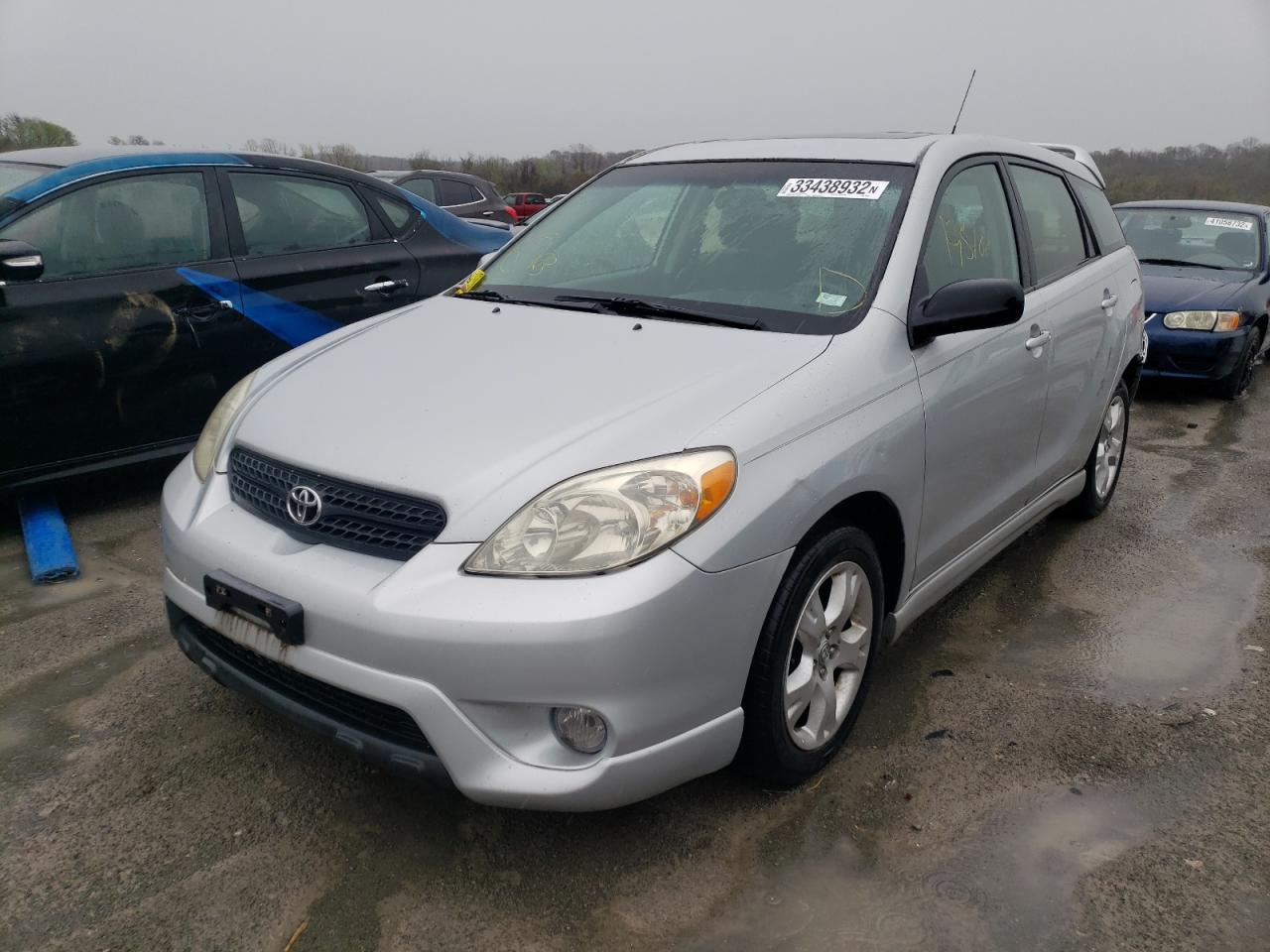 Photo 2 from auction – 2007 TOYOTA MATRIX with VIN 2T1KR32E47C656582