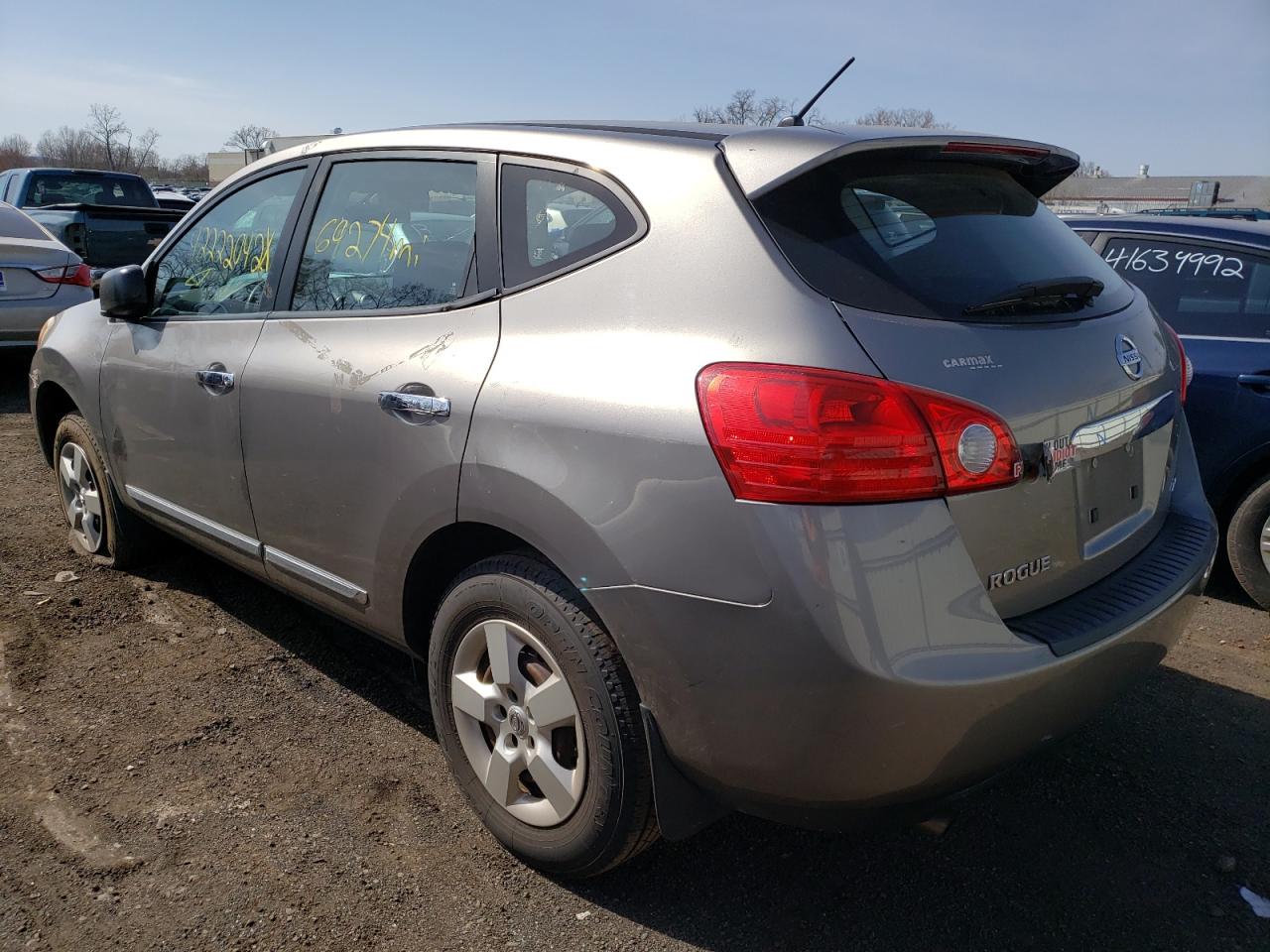 Photo 3 from auction – 2013 NISSAN ROGUE S with VIN JN8AS5MV4DW601016
