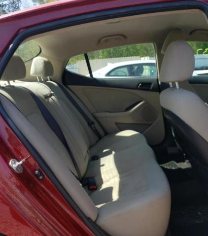 Photo 6 from auction – 2011 KIA OPTIMA LX with VIN KNAGM4A79B5117472
