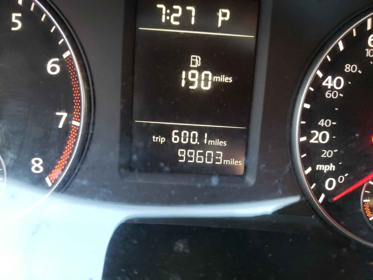 Photo 8 from auction – 2015 VOLKSWAGEN PASSAT S with VIN 1VWAT7A31FC102375