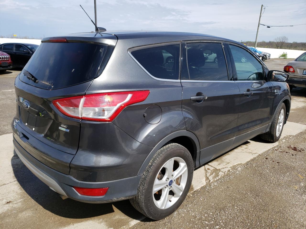 Photo 4 from auction – 2015 FORD ESCAPE SE with VIN 1FMCU9GX7FUC54584