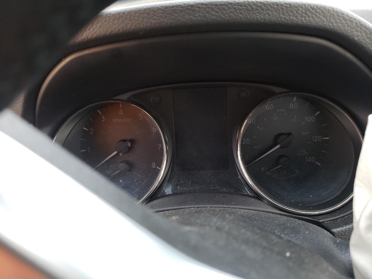 Photo 8 from auction – 2019 NISSAN ROGUE S with VIN KNMAT2MV0KP524899