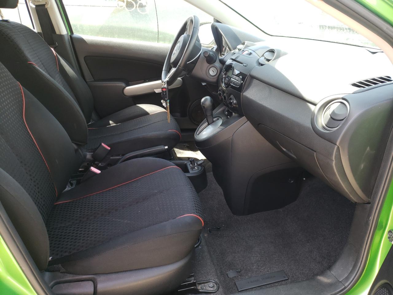 Photo 5 from auction – 2013 MAZDA MAZDA2 with VIN JM1DE1LY8D0157615
