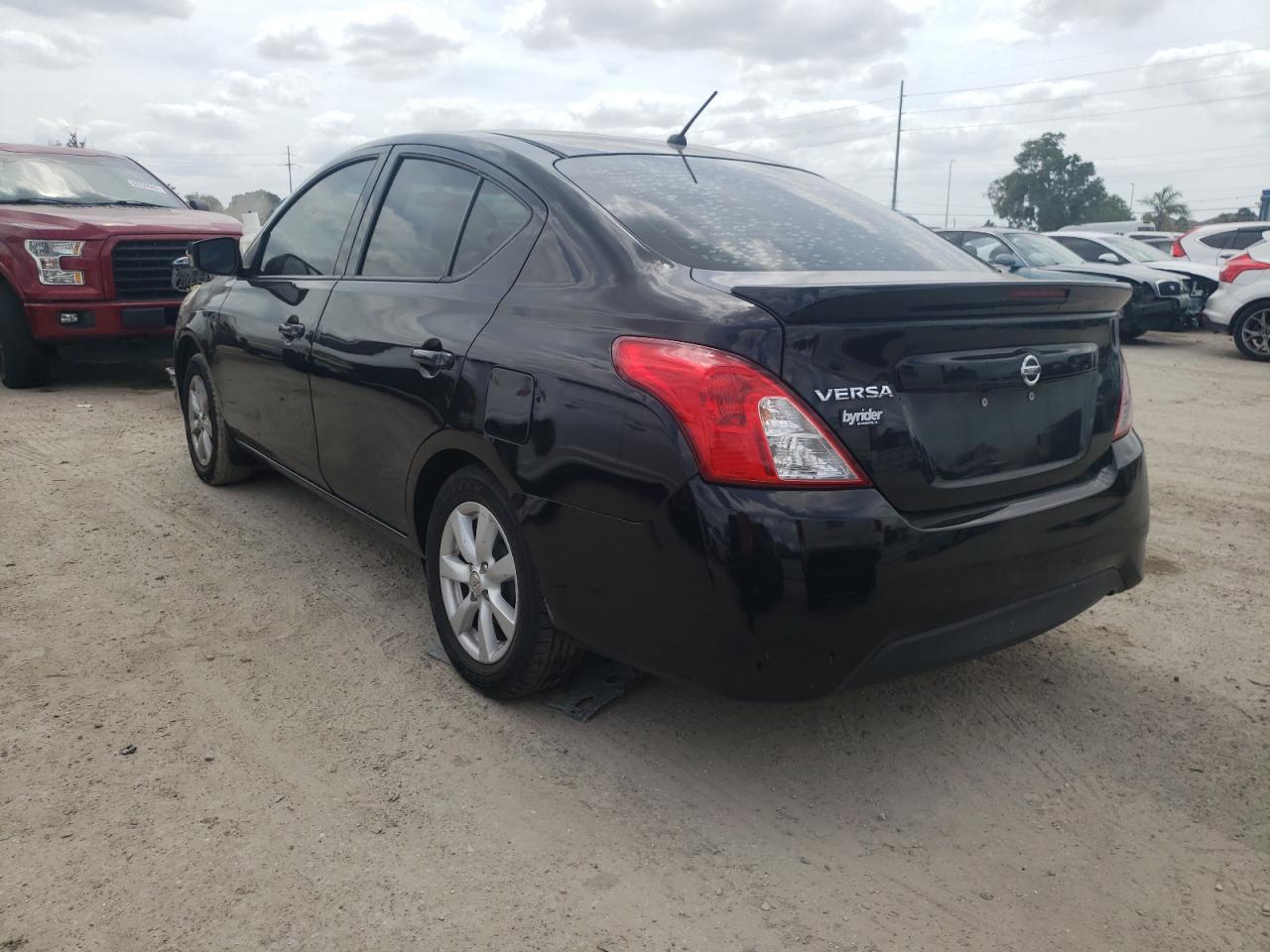 Photo 3 from auction – 2017 NISSAN VERSA S with VIN 3N1CN7AP7HL822220