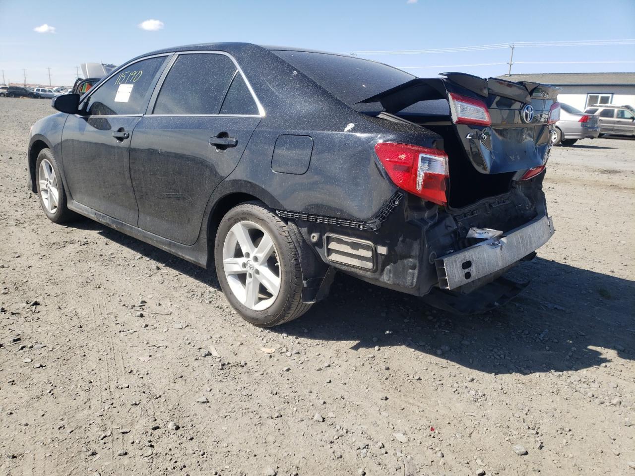 Photo 3 from auction – 2014 TOYOTA CAMRY L with VIN 4T1BF1FKXEU312327