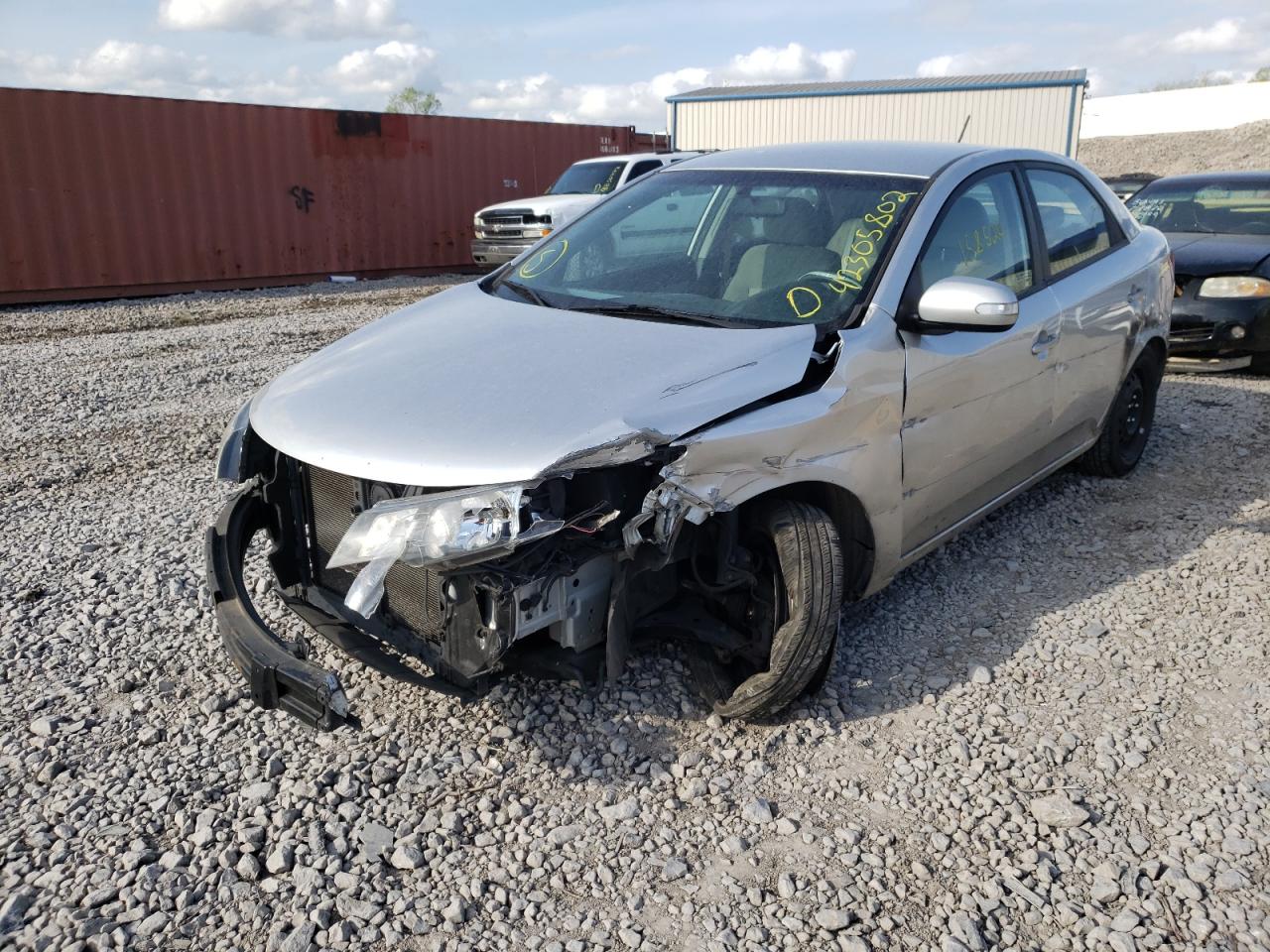 Photo 2 from auction – 2010 KIA FORTE EX with VIN KNAFU4A2XA5855716