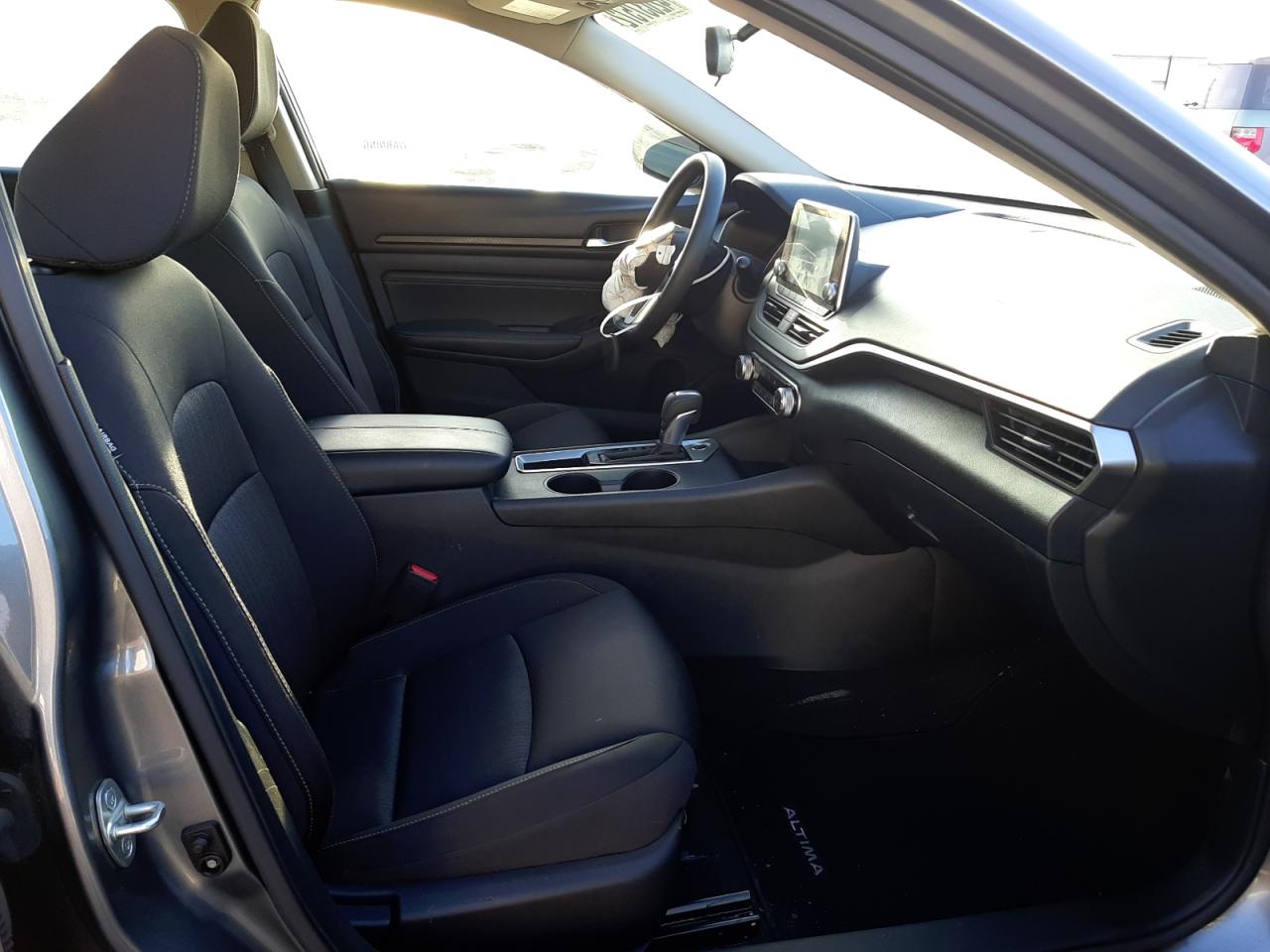 Photo 5 from auction – 2020 NISSAN ALTIMA S with VIN 1N4BL4BV3LC261597