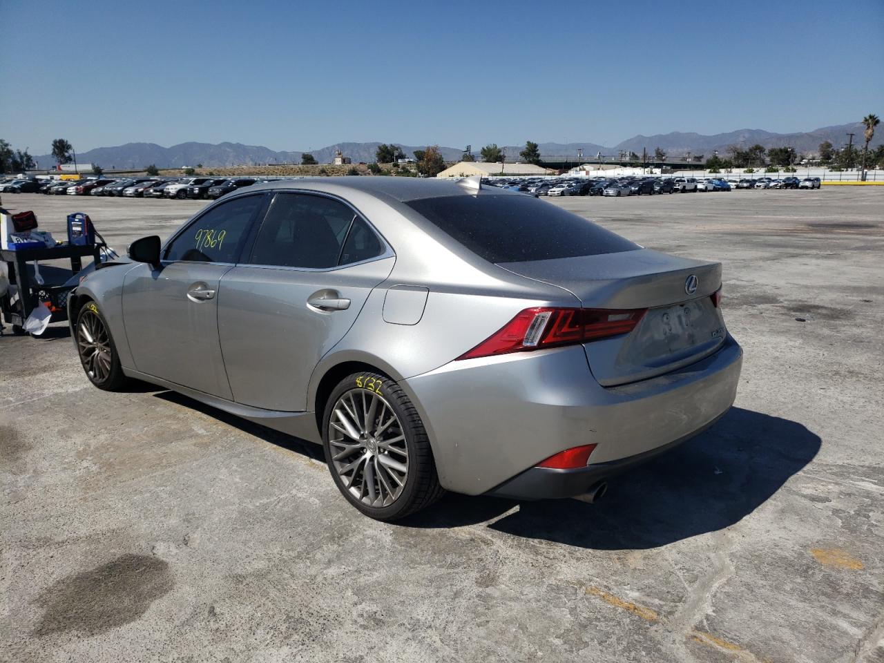 Photo 3 from auction – 2016 LEXUS IS 200T with VIN JTHBA1D24G5007536