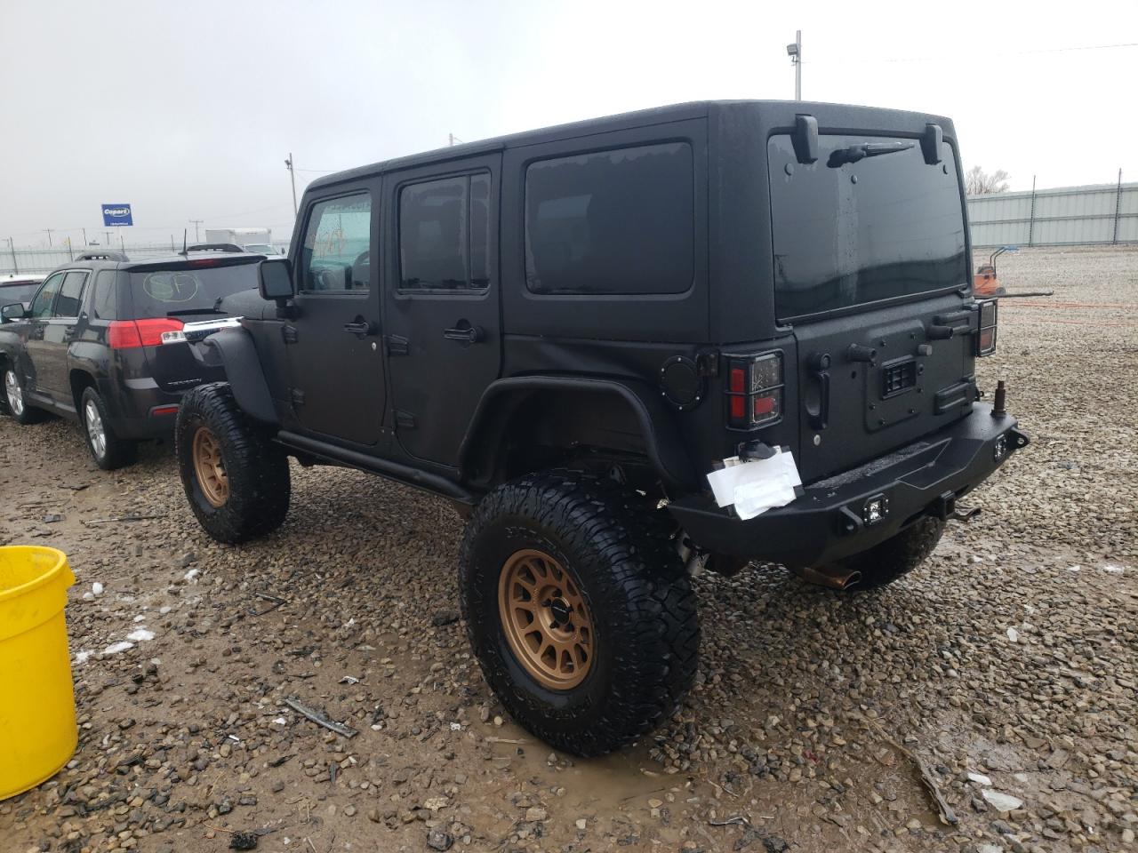 Photo 3 from auction – 2016 JEEP WRANGLER U with VIN 1C4BJWFG8GL292308