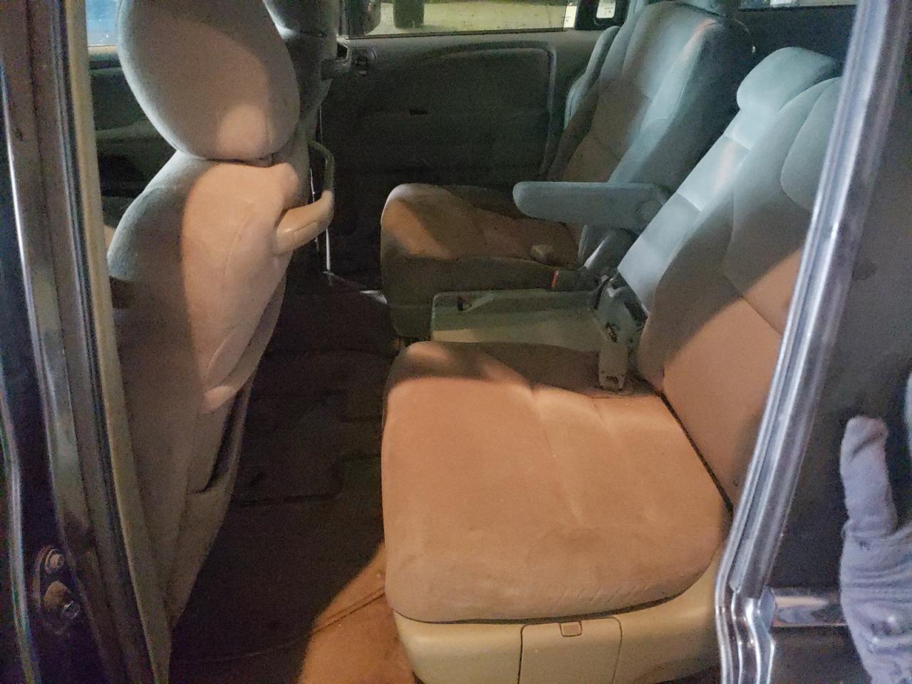 Photo 6 from auction – 2005 HONDA ODYSSEY EX with VIN 5FNRL38495B027276