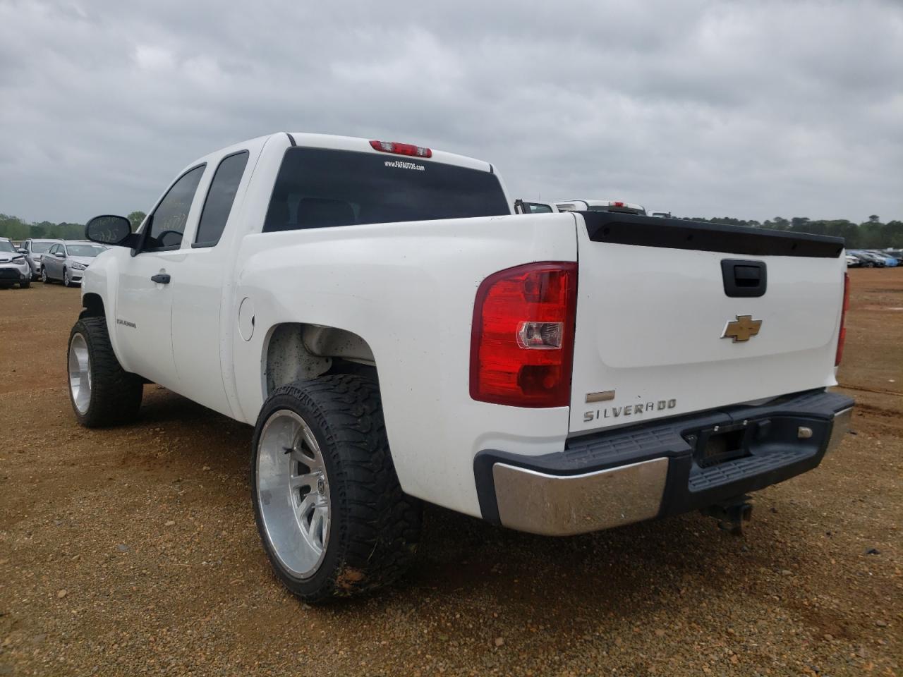 Photo 3 from auction – 2007 CHEVROLET SILVERADO with VIN 1GCEC19067Z591592