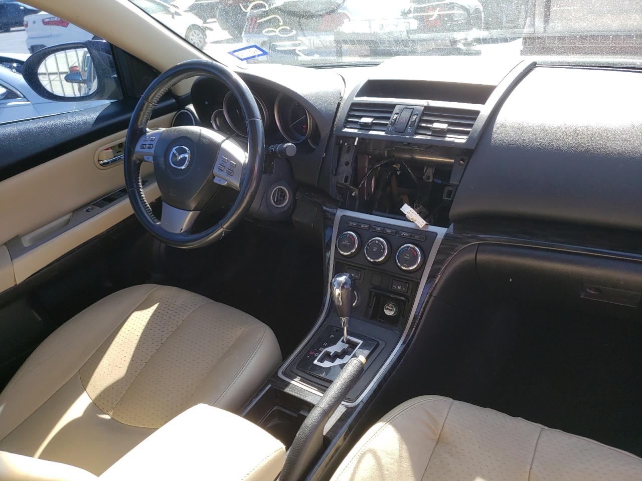 Photo 9 from auction – 2010 MAZDA 6 S with VIN 1YVHZ8CB2A5M42667