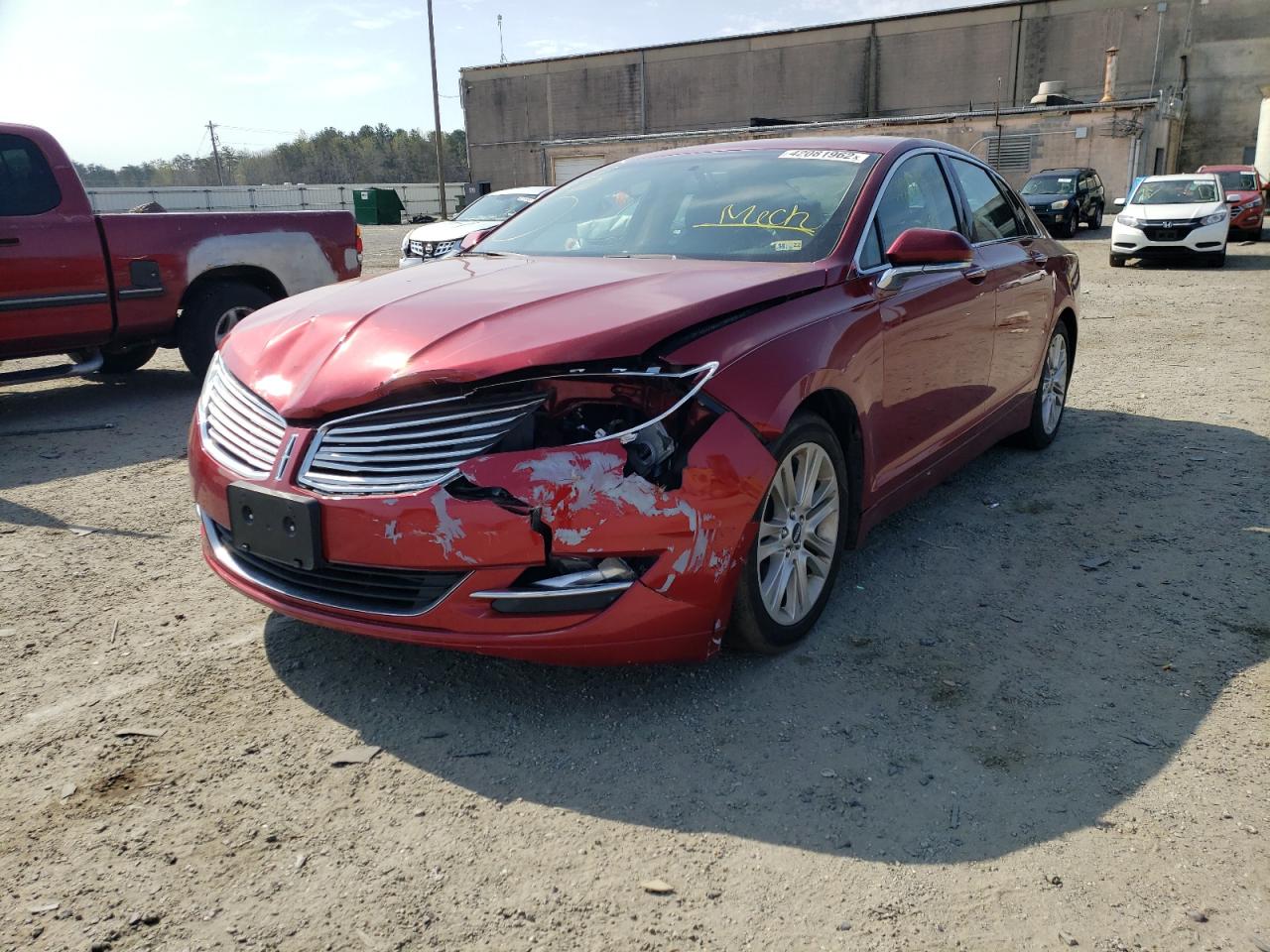 Photo 2 from auction – 2015 LINCOLN MKZ with VIN 3LN6L2G95FR600356