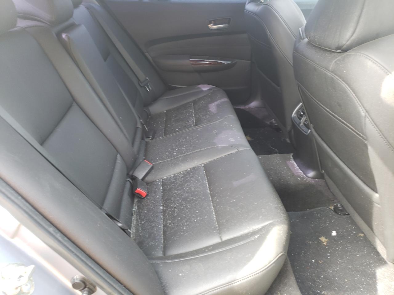 Photo 6 from auction – 2016 ACURA TLX with VIN 19UUB1F31GA013848