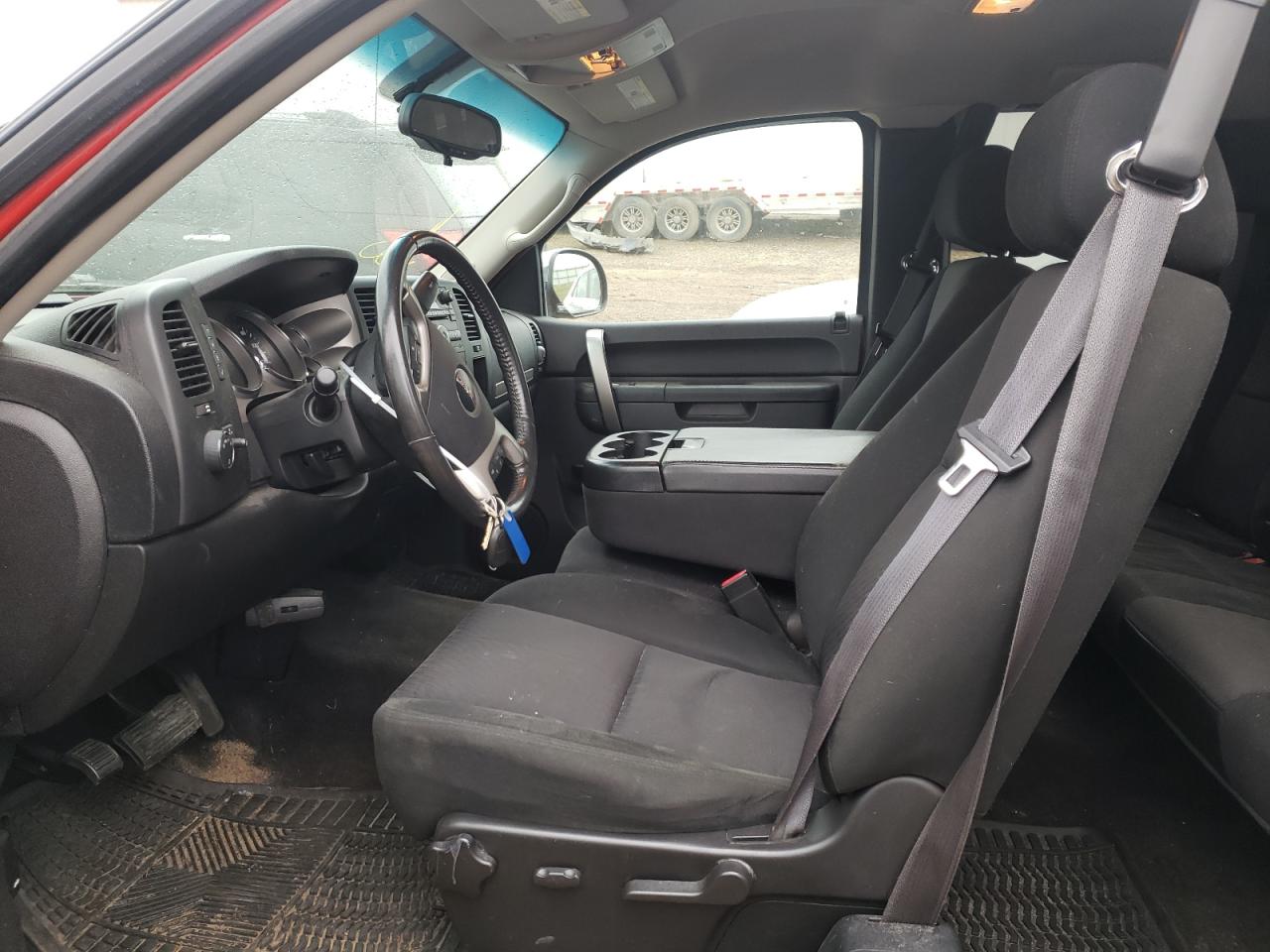 Photo 5 from auction – 2011 GMC SIERRA K15 with VIN 1GTR2VE37BZ411749