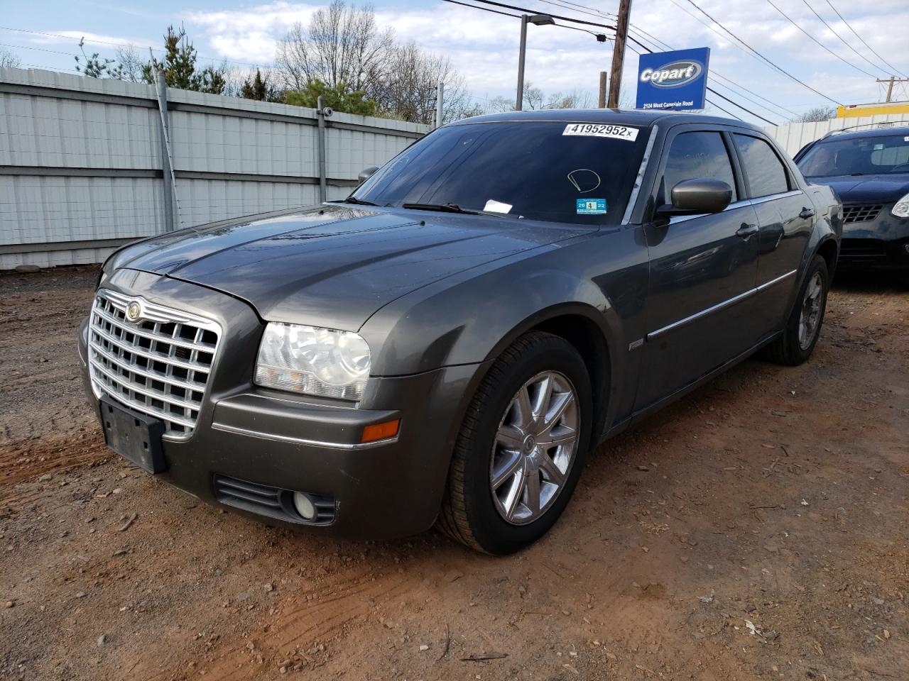 Photo 2 from auction – 2008 CHRYSLER 300 TOURIN with VIN 2C3LA53G88H135609