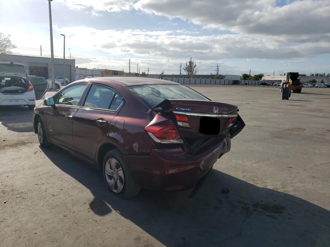 Photo 3 from auction – 2014 HONDA CIVIC LX with VIN 2HGFB2F56EH547801