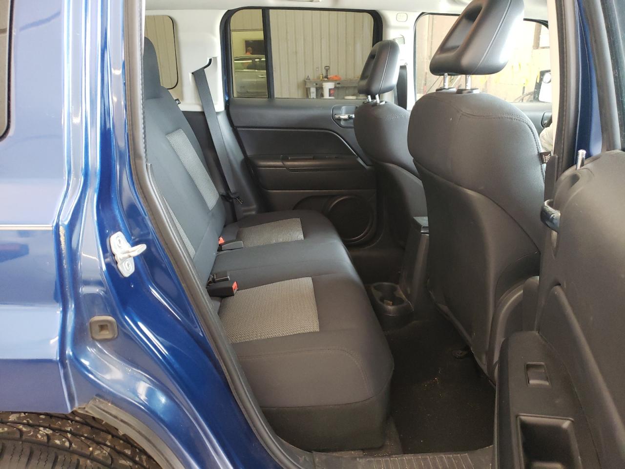 Photo 6 from auction – 2009 JEEP PATRIOT SP with VIN 1J4FT28B09D183435