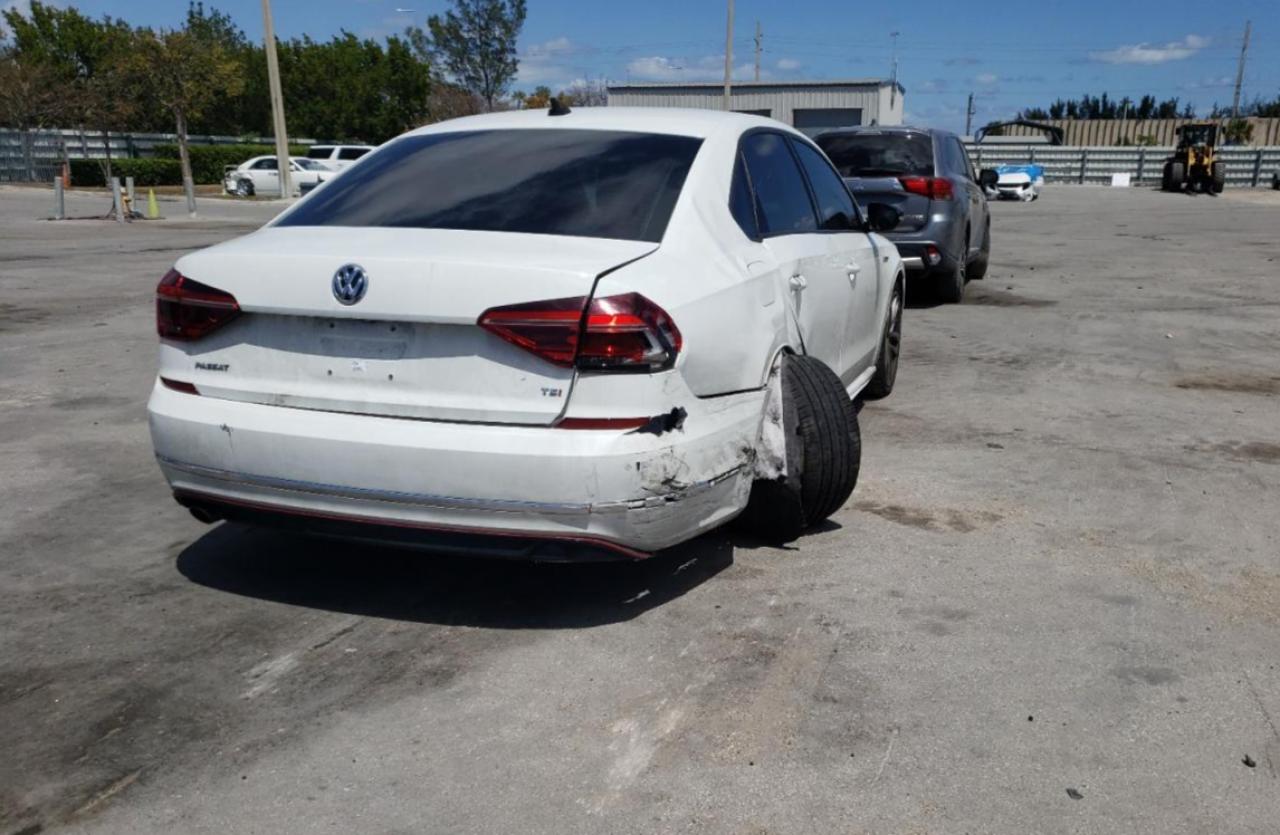 Photo 18 from auction – 2018 VOLKSWAGEN PASSAT S with VIN 1VWAA7A35JC017389