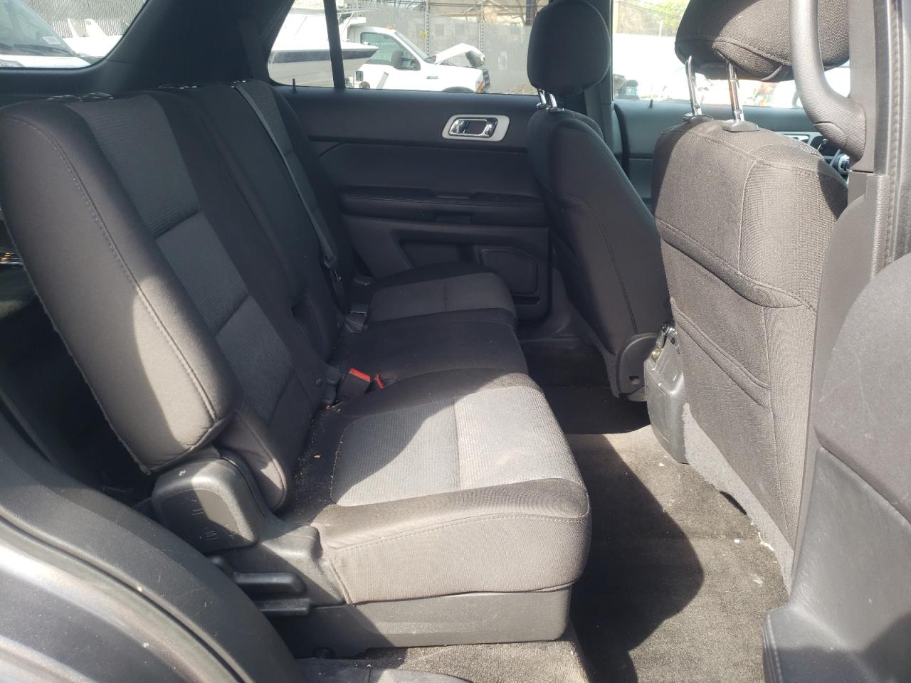 Photo 6 from auction – 2012 FORD EXPLORER X with VIN 1FMHK8D81CGA66379