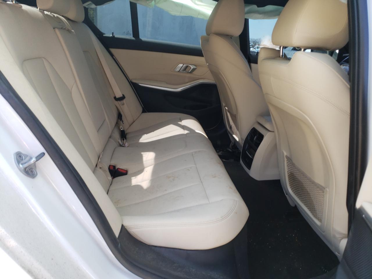 Photo 6 from auction – 2021 BMW 330XI with VIN 3MW5R7J08M8C05061