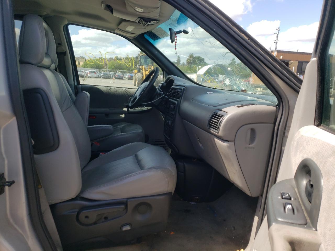 Photo 5 from auction – 1999 OLDSMOBILE SILHOUETTE with VIN 1GHDX03E9XD249771