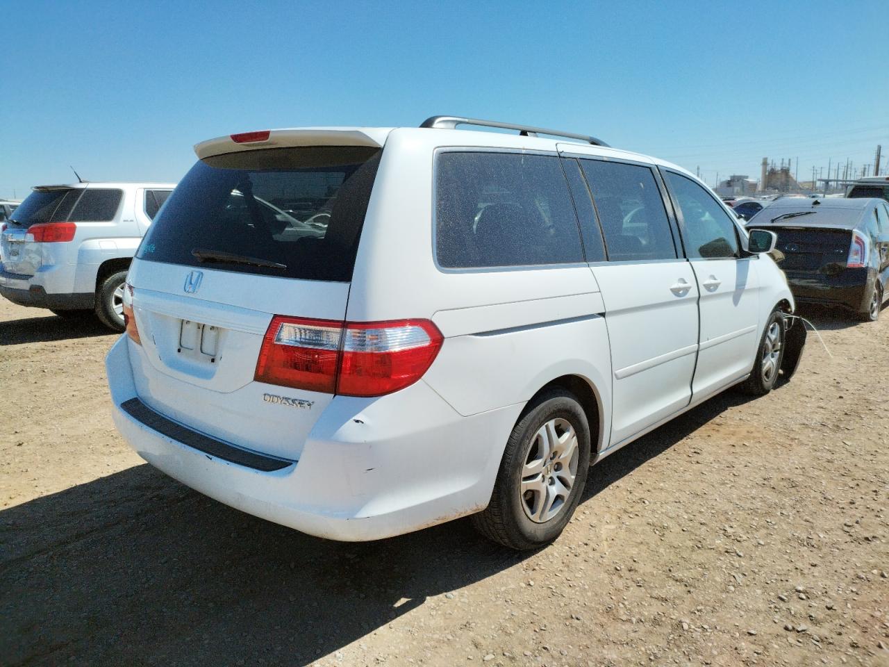 Photo 4 from auction – 2005 HONDA ODYSSEY EX with VIN 5FNRL38785B095482
