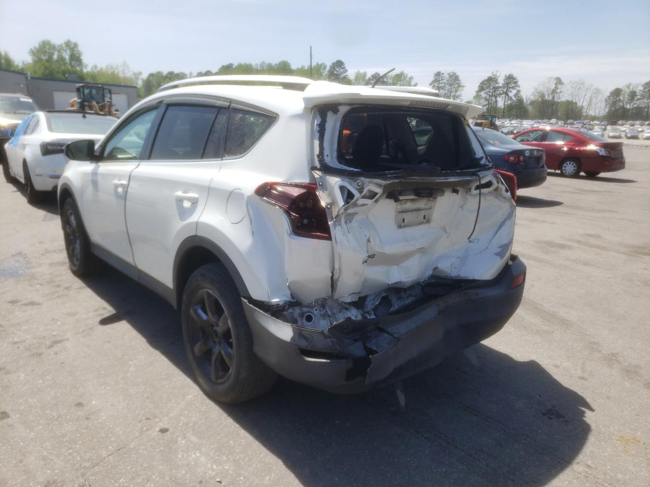 Photo 3 from auction – 2015 TOYOTA RAV4 with VIN 2T3ZFREV6FW210413