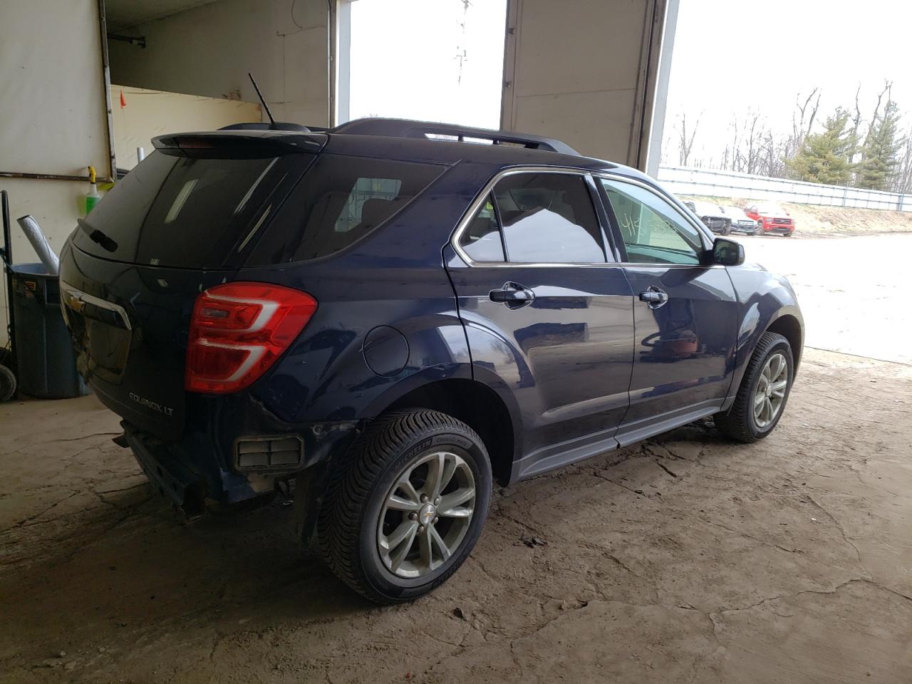Photo 4 from auction – 2016 CHEVROLET EQUINOX LT with VIN 2GNFLFEK2G6261248