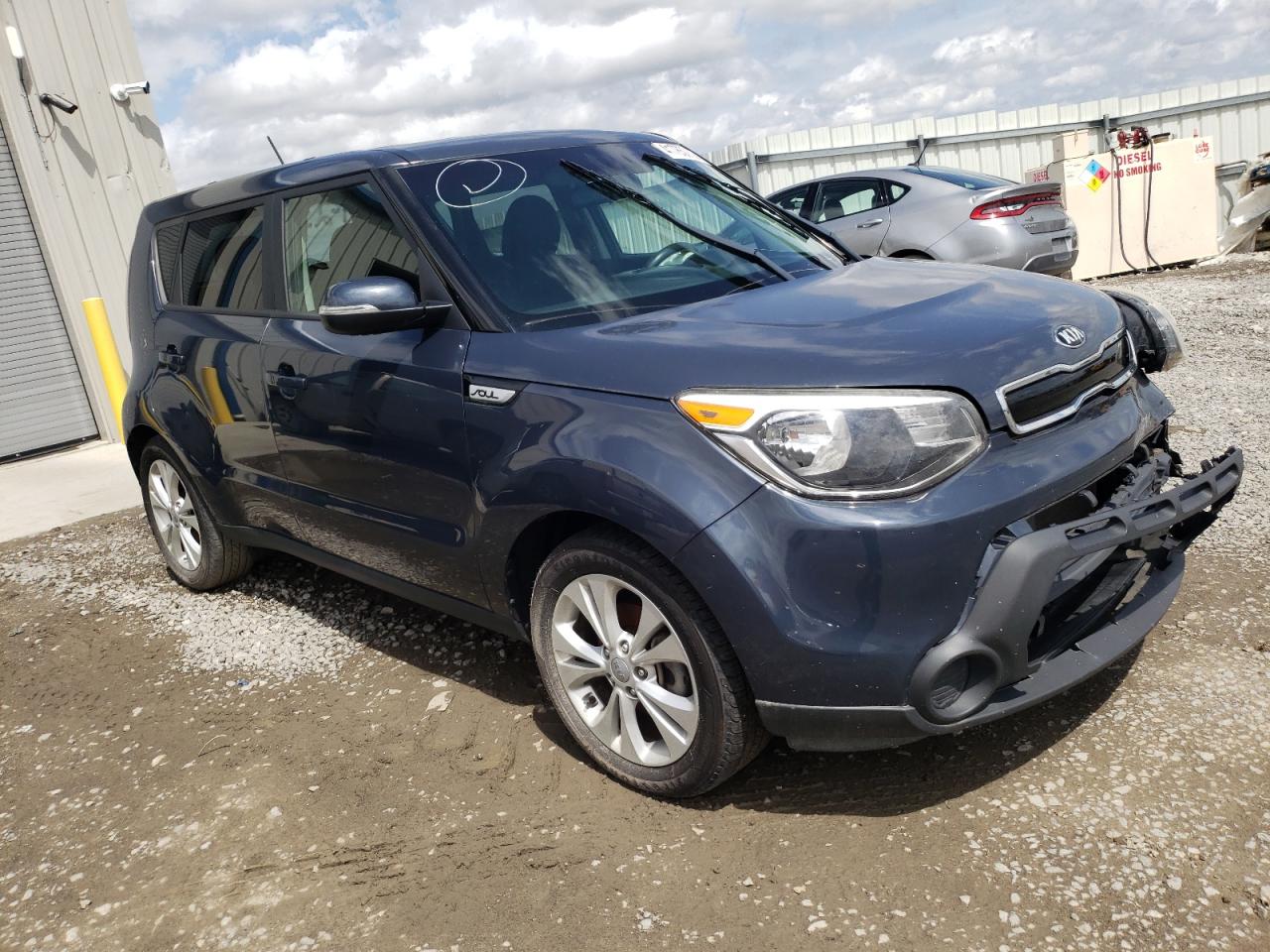 KIA SOUL + 2014 with VIN KNDJP3A59E7069246 - Photo from auction