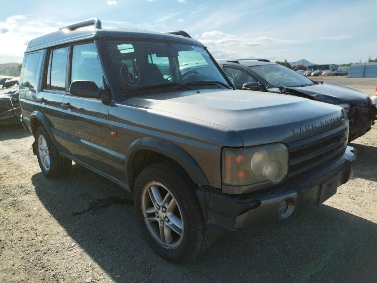 LAND ROVER DISCOVERY 2004 with VIN SALTW19414A850834 - Photo from auction