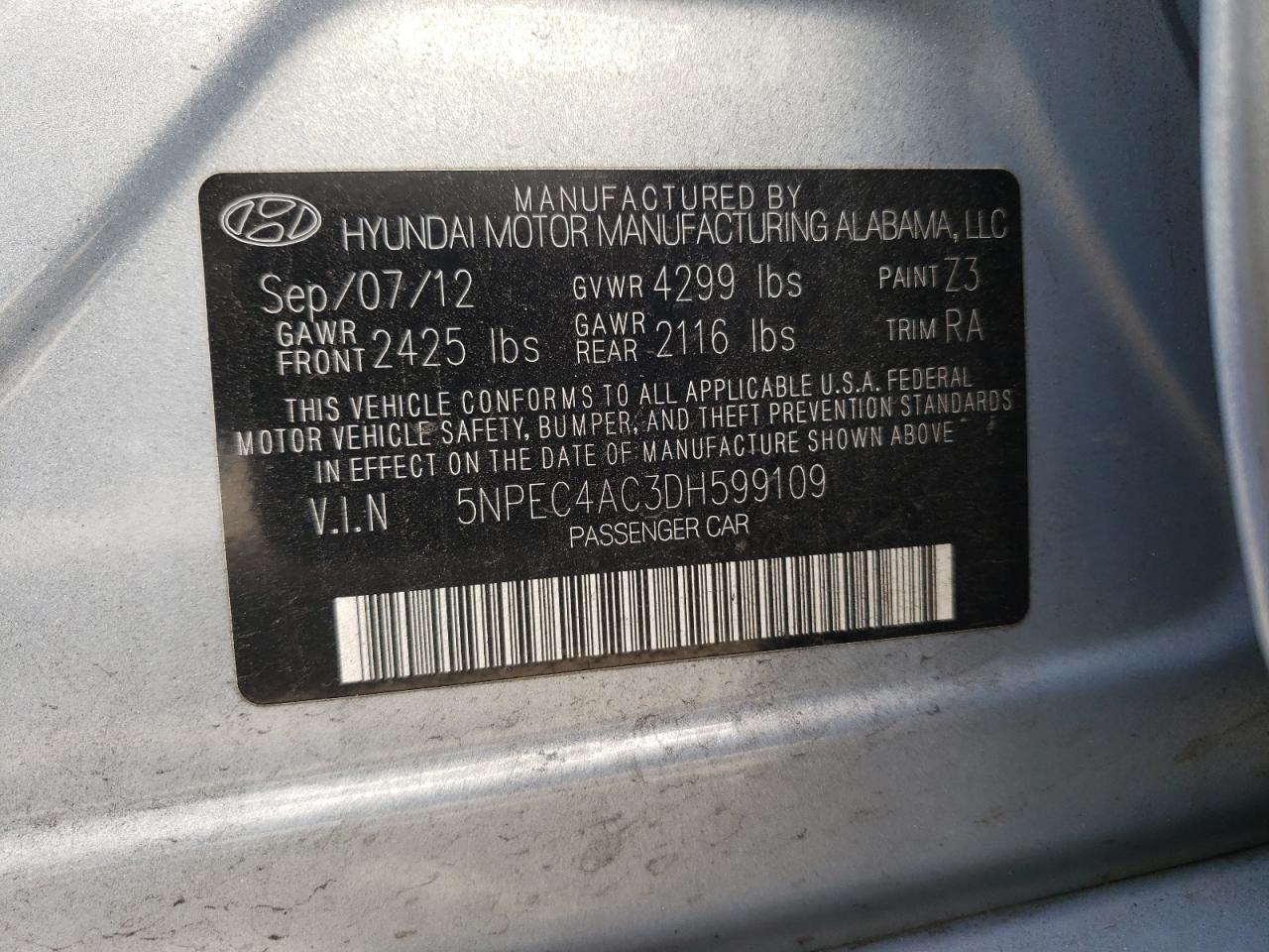 Photo 10 from auction – 2013 HYUNDAI SONATA SE with VIN 5NPEC4AC3DH599109