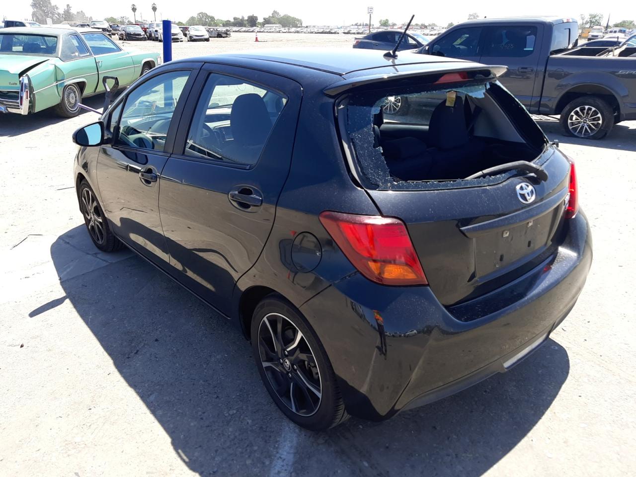 Photo 3 from auction – 2015 TOYOTA YARIS with VIN VNKKTUD34FA054584
