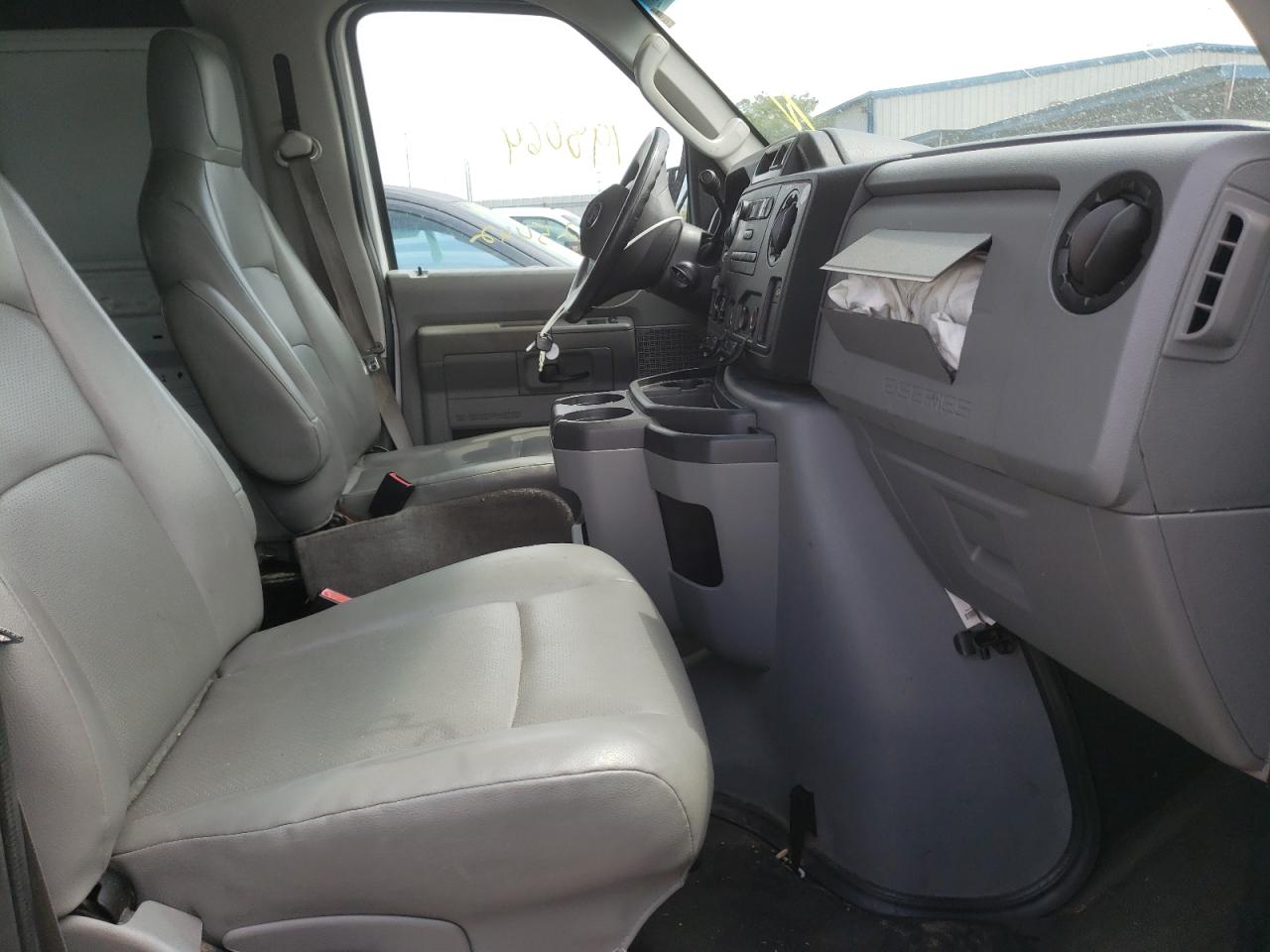 Photo 5 from auction – 2013 FORD ECONOLINE with VIN 1FTNE2EW2DDA52468