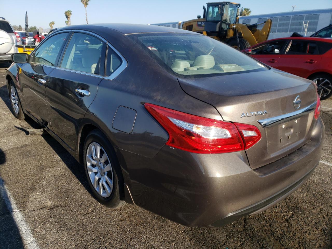 Photo 3 from auction – 2016 NISSAN ALTIMA 2.5 with VIN 1N4AL3AP3GN330730