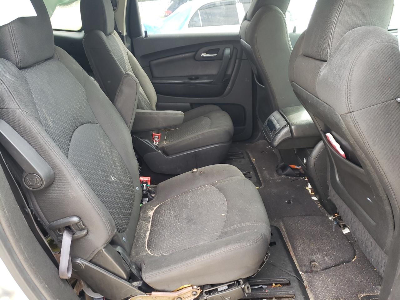 Photo 6 from auction – 2012 CHEVROLET TRAVERSE L with VIN 1GNKVJED1CJ190876