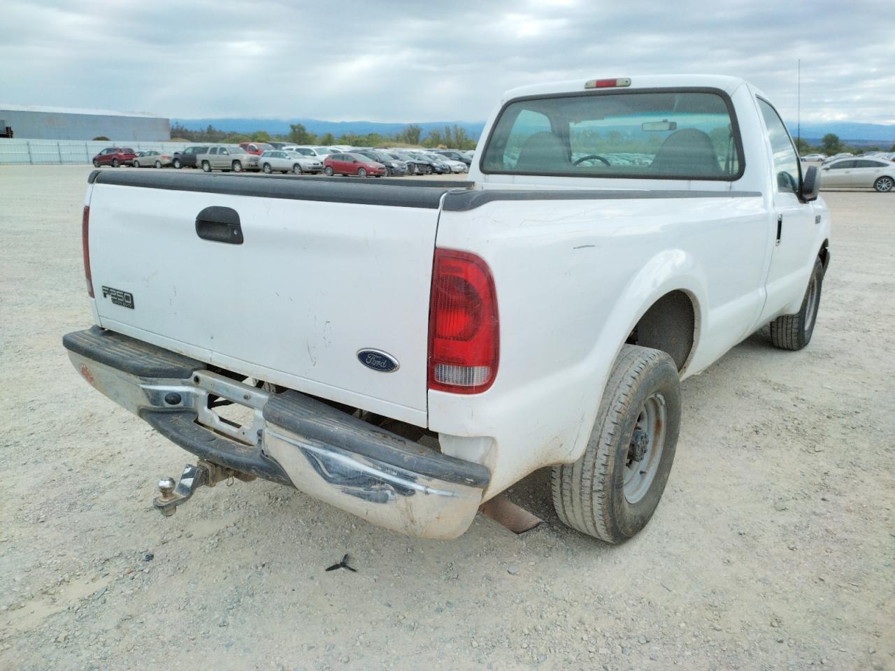 Photo 4 from auction – 2003 FORD F250 SUPER with VIN 1FTNF20L83EA55944