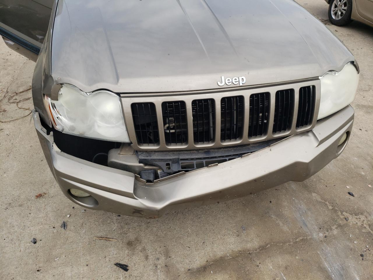 Photo 9 from auction – 2005 JEEP GRAND CHER with VIN 1J4GR48K15C670805