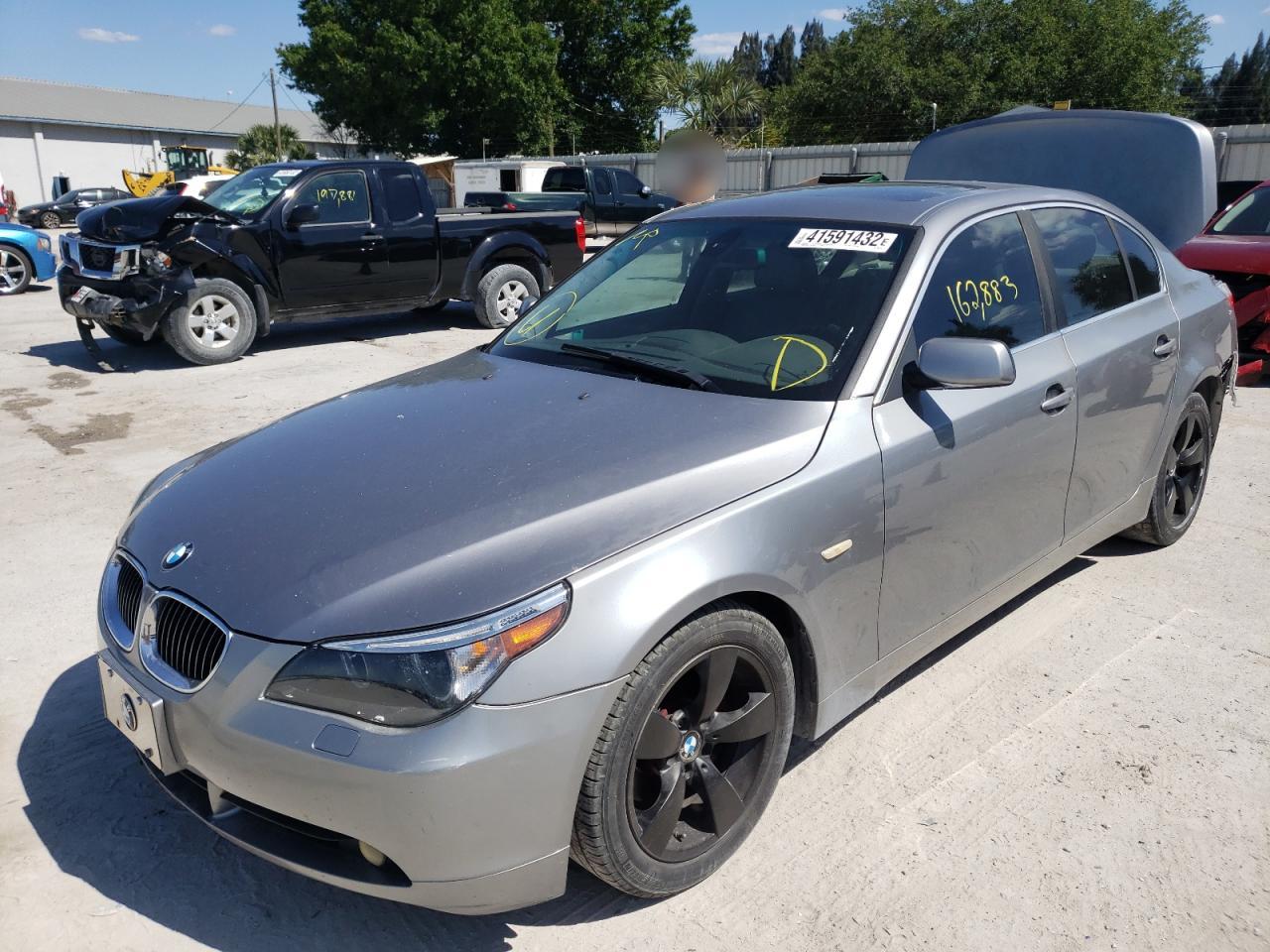 Photo 2 from auction – 2007 BMW 525 I with VIN WBANE53507CW66938