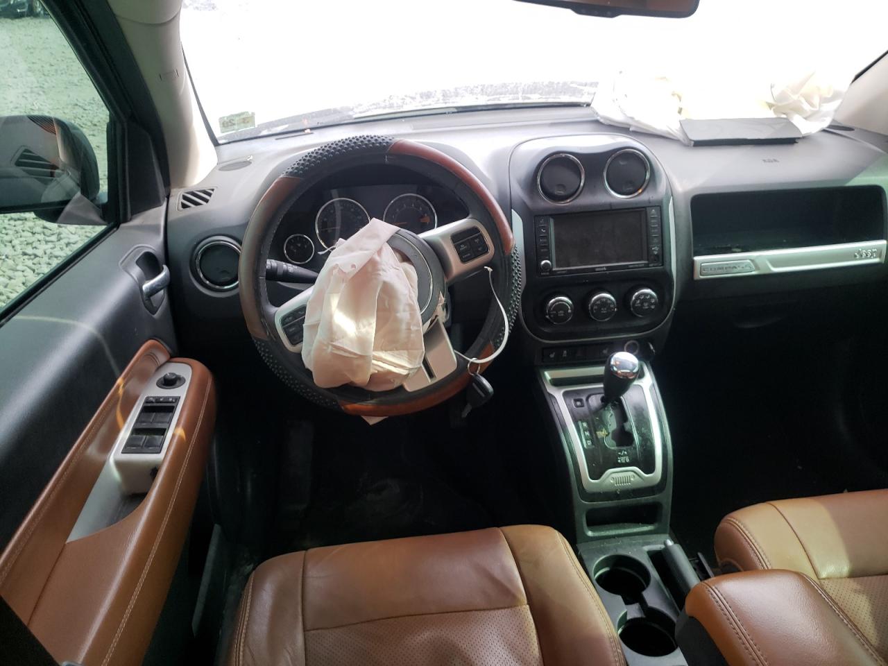 Photo 9 from auction – 2015 JEEP COMPASS LI with VIN 1C4NJDCB0FD340256