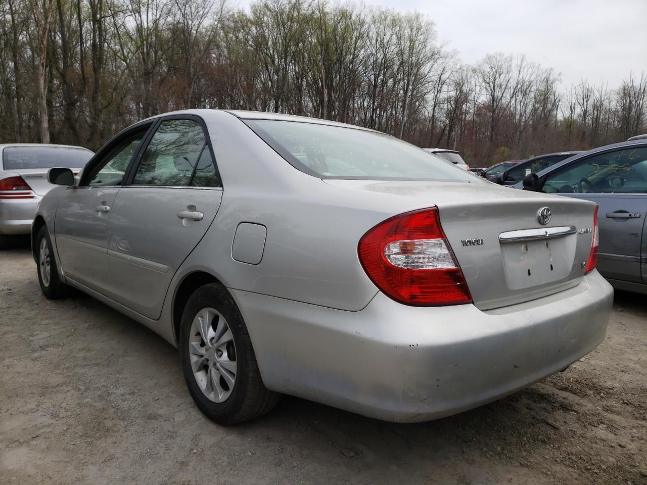 Photo 3 from auction – 2004 TOYOTA CAMRY LE with VIN 4T1BF32K34U573735