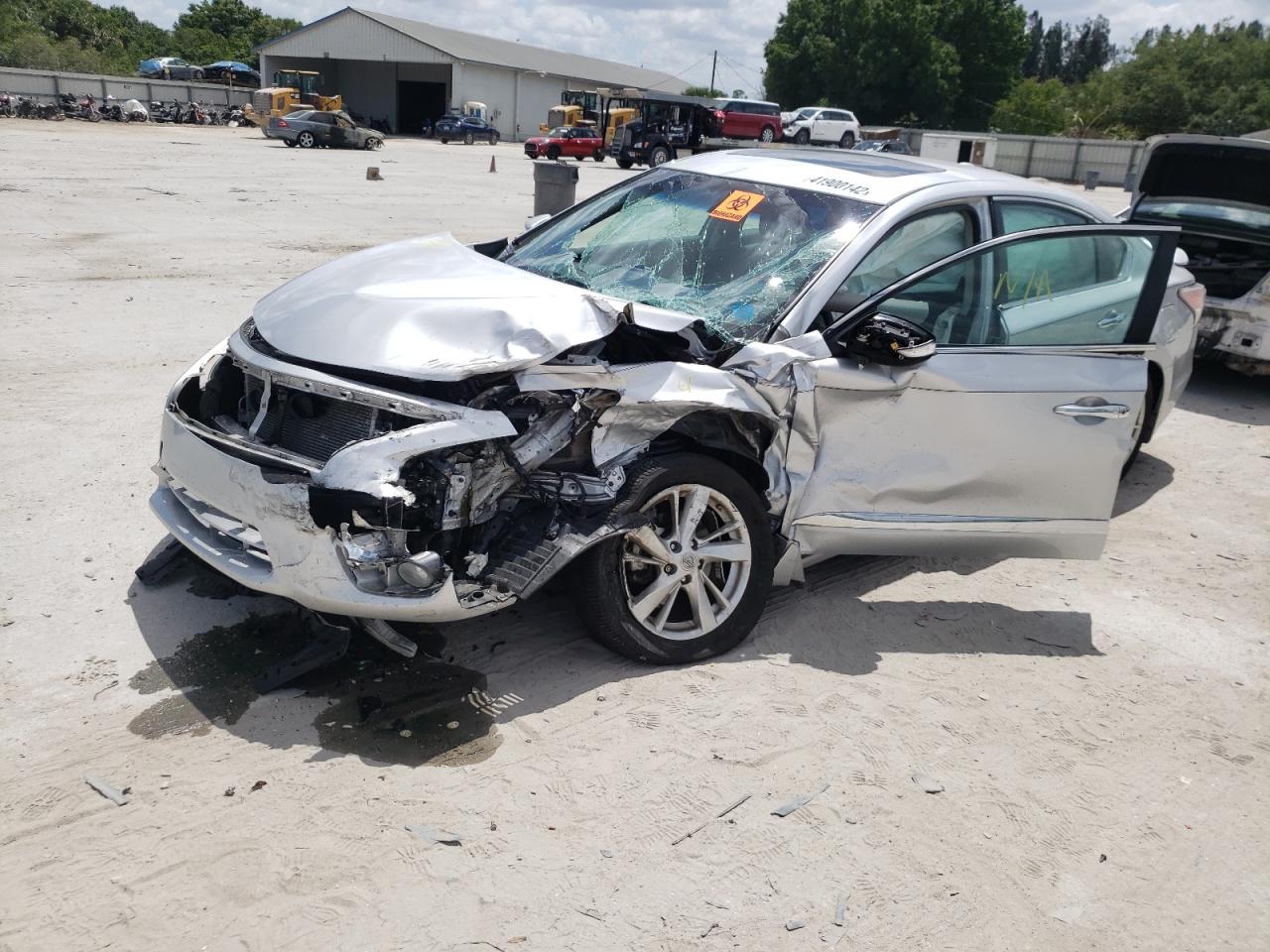 Photo 2 from auction – 2015 NISSAN ALTIMA 2.5 with VIN 1N4AL3APXFC156455
