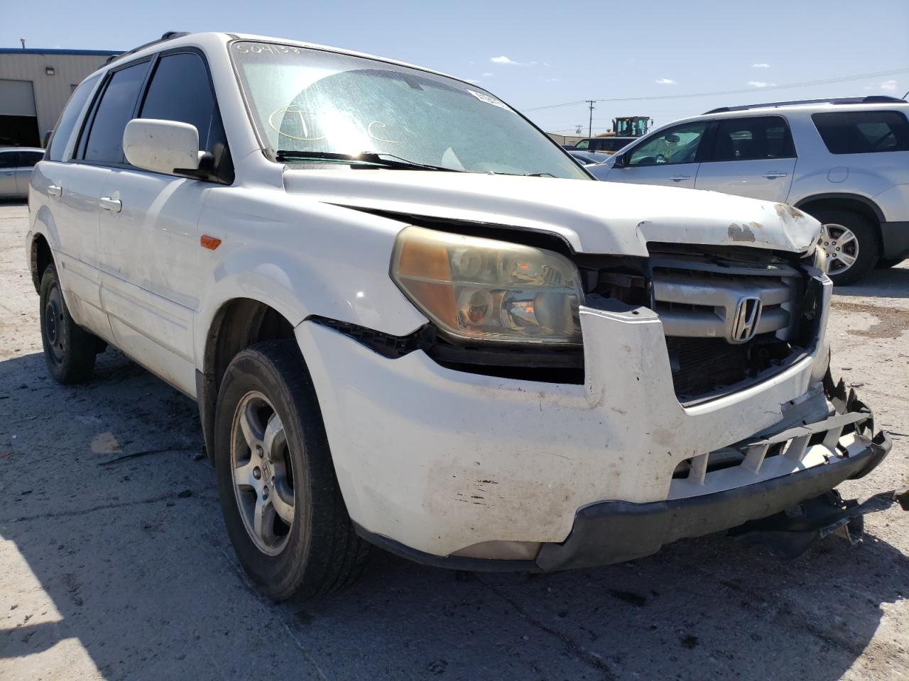 HONDA PILOT EX 2006 with VIN 2HKYF18516H504138 - Photo from auction