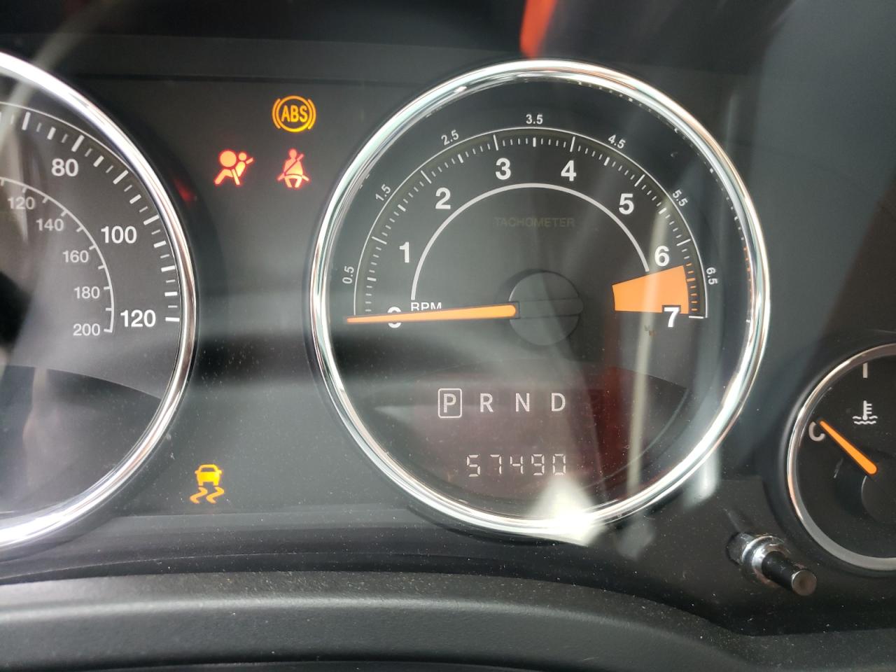 Photo 8 from auction – 2017 JEEP COMPASS LA with VIN 1C4NJDEB8HD137163